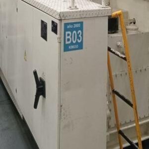 Máquina de inyección de plástico KraussMaffei de 650 toneladas, año 2005.