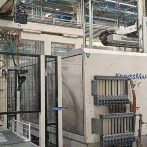 Máquina de inyección de plástico KraussMaffei de 350 toneladas, año 2001.
