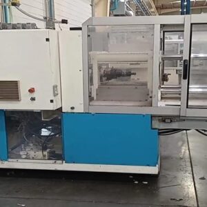 Máquina de inyección de plástico KraussMaffei de 40 toneladas, año 2003.